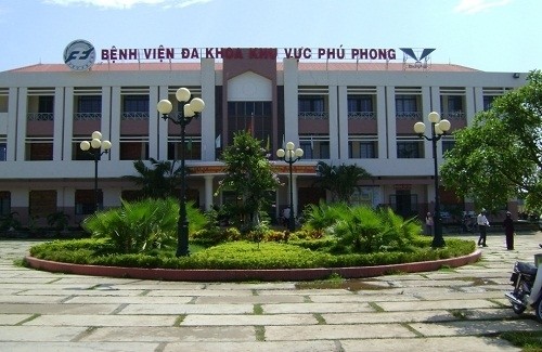 be ga 7 thang tuoi tu vong bat thuong gia dinh to bac si tac trach 1.jpg