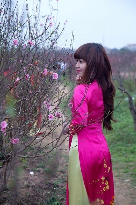 co-giao-tre-van-xinh-dep-va-tuoi-cuoi-du-ung-thu-giai-doan-cuoi-3.jpg