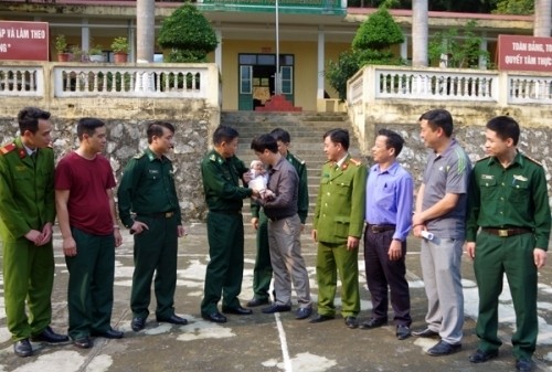 3 ngay truy bat nhom bat coc be 3 thang tuoi ban qua trung quoc 6.jpg