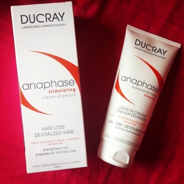 dau-goi-ngan-rung-toc-tot-va-hieu-qua-nhat-ducray-anaphase-stimulating-cream-shampoo