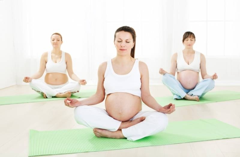 bai-tap-yoga-cho-ba-bau-1