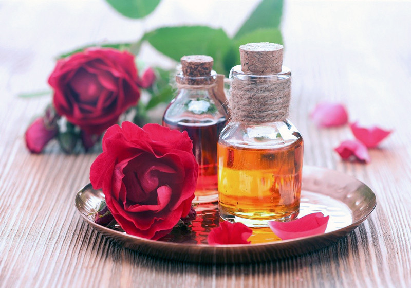 tinh dau hoa hong rose