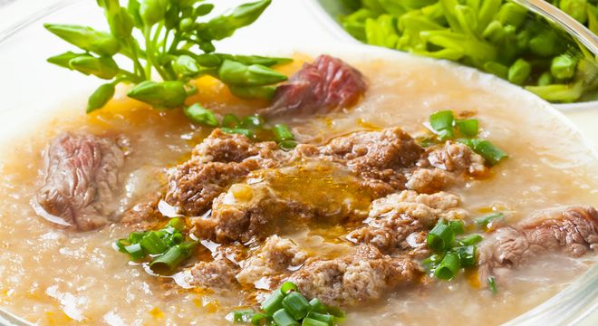 xào thịt bò nấu cháo