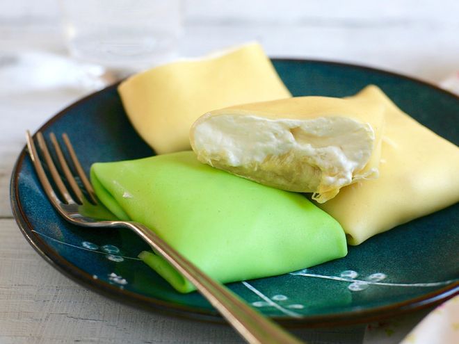 crepe sầu riêng lá dứa