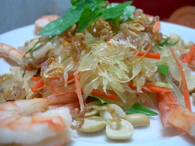 gỏi bưởi tôm khô