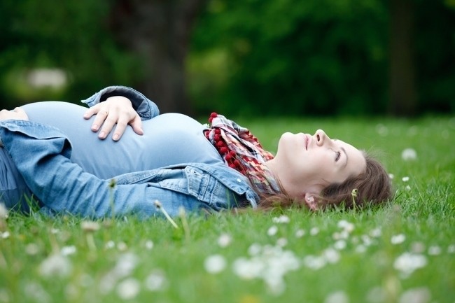 Lựa chọn gói bảo hiểm thai sản phù hơp