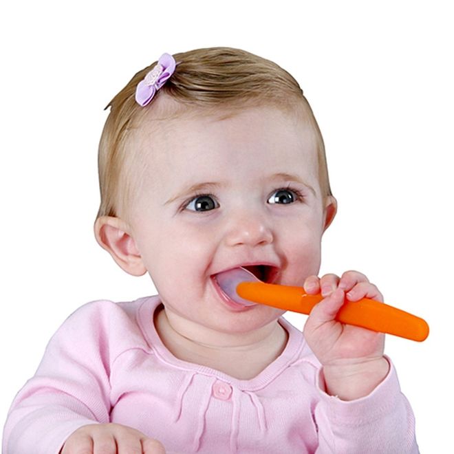 các mốc phát triển của trẻ sơ sinh