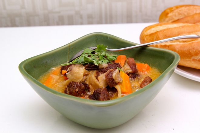 múc bò kho ra tô