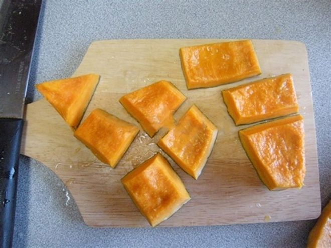 Bí đỏ cắt khúc