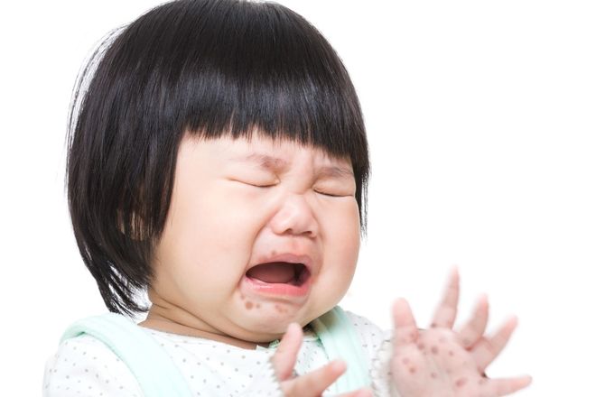 bé bị bệnh