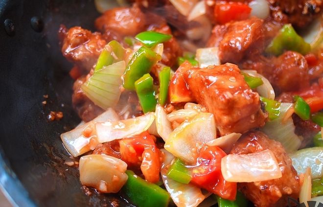 sườn xào chua ngọt rau củ