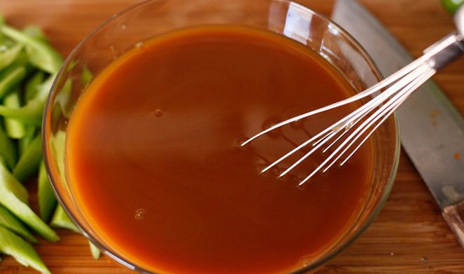 pha chế nước sốt chua ngọt