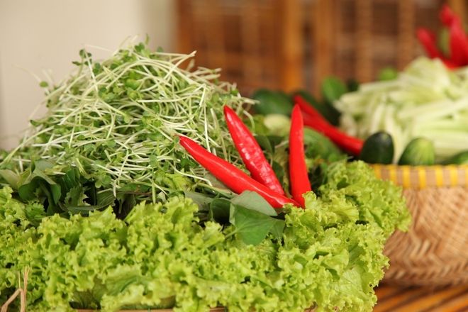rau sống rửa sạch