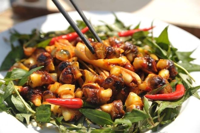 thịt ốc xào