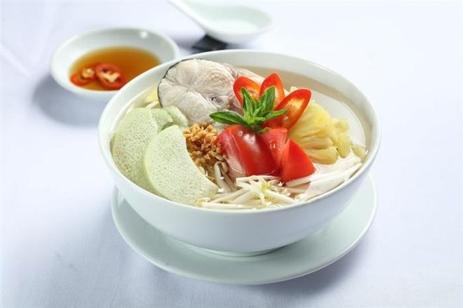 món canh cá nấu chua