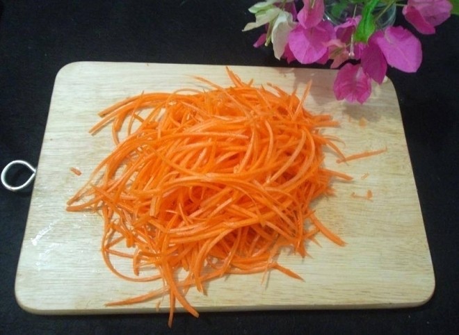 nạo sợi cà rốt