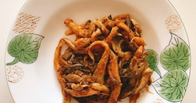 nấm bào ngư xào sả ớt ngon