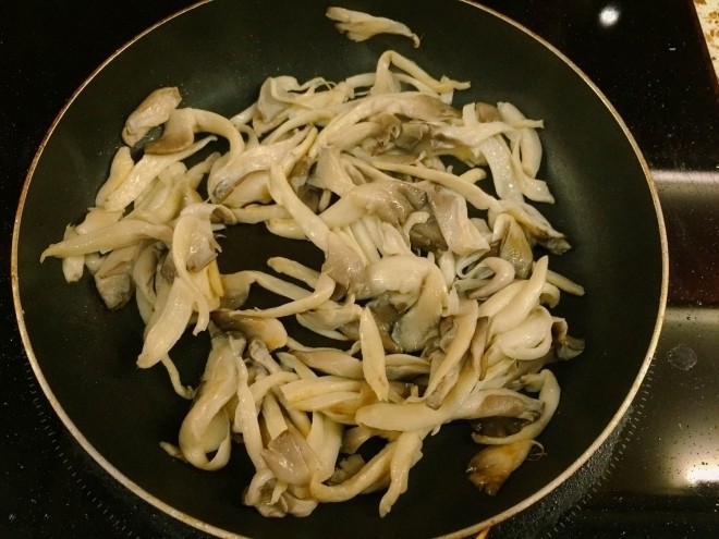 xào sơ nấm bào ngư