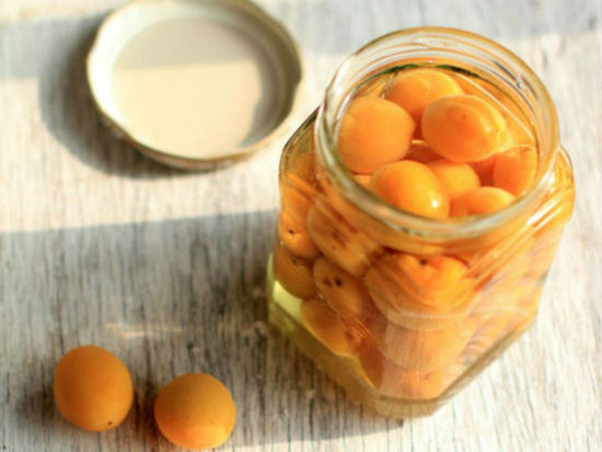 lọ mơ muối