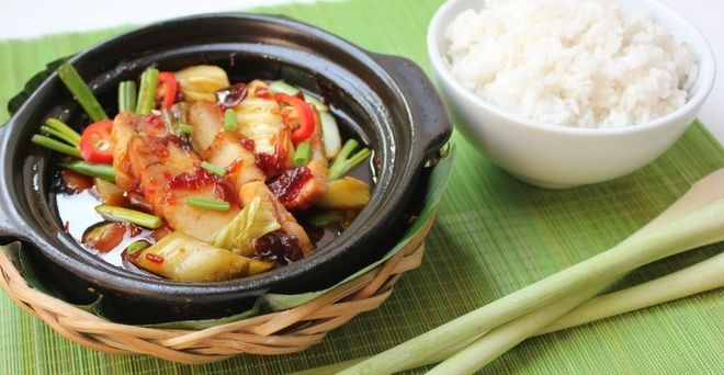 cách kho heo quay cải chua
