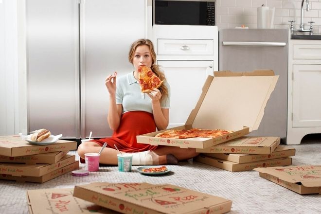 Bà bầu không nên ăn các loại thức ăn nhanh