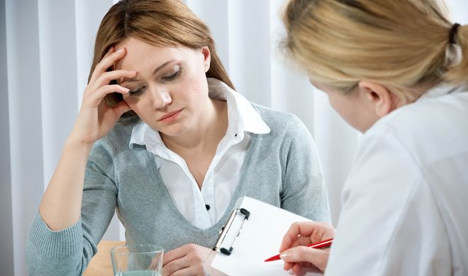 Nếu bạn trên 35 tuổi mà vẫn khó có con thì nên đi khám bác sĩ càng sớm càng tốt.