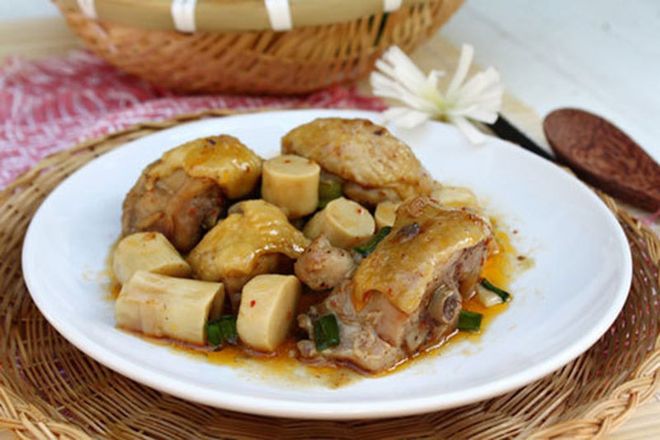 món gà kho