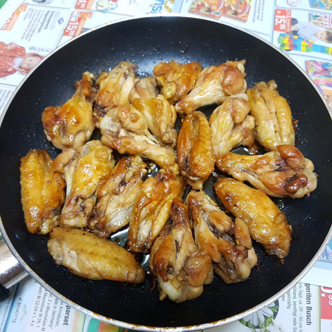 gà chiên vàng 2 mặt