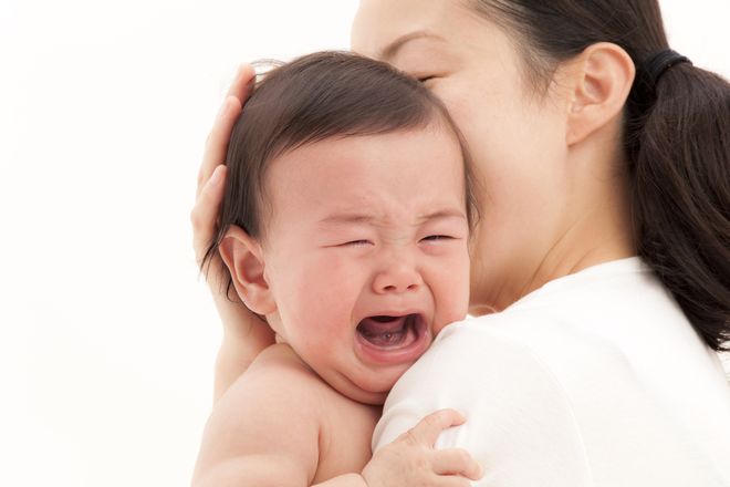 trẻ hay quấy khóc