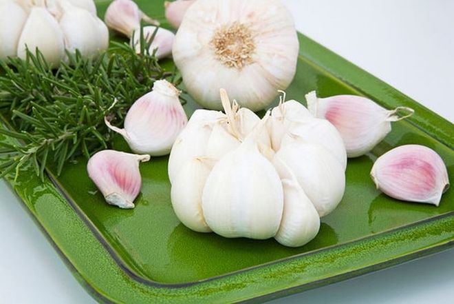 tỏi bóc vỏ