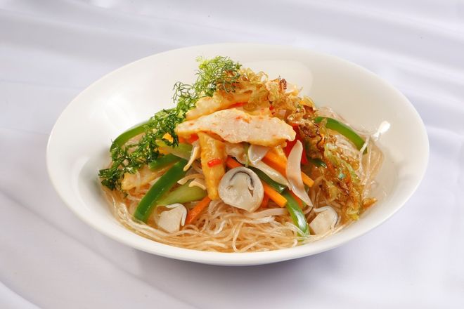 bún gạo khô xào