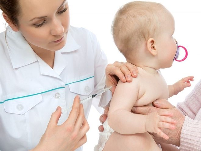 trông trẻ dưới 1 tuổi