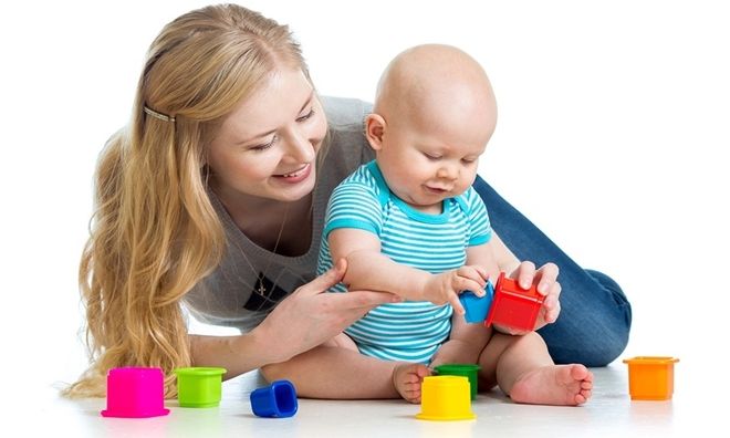 trông trẻ dưới 1 tuổi