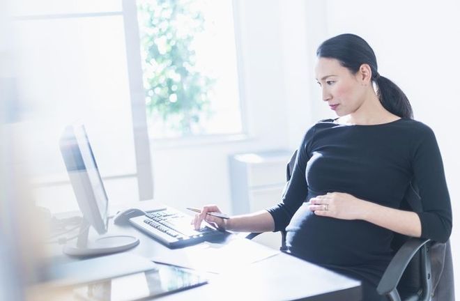 Tìm vị trí ngồi hợp lý khi làm việc trước máy tính
