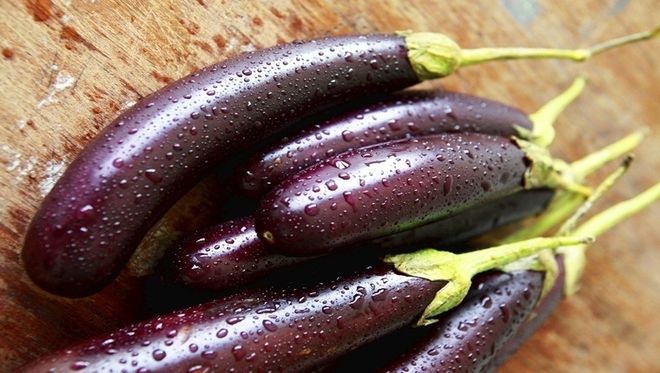 nguyên liệu cho cà tím xào tỏi