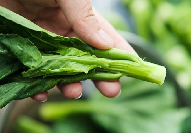 tước sơ rau cải ngồng