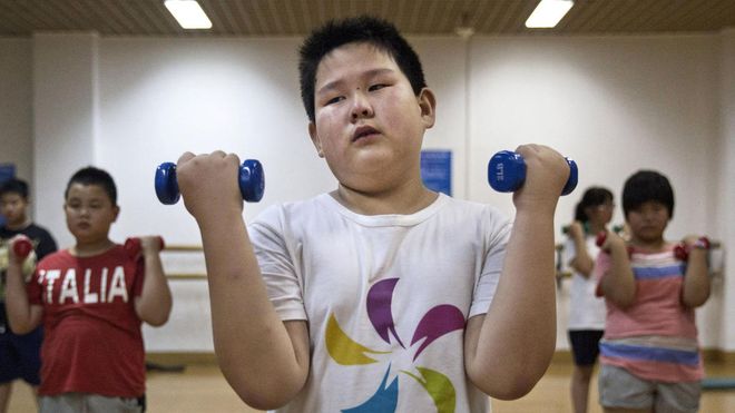 Trẻ béo phì cần phải được tập luyện thể dục thể thao thường xuyên