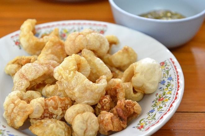Da heo cắt miếng vừa ăn đem chiên giòn
