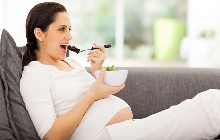 Đảm bảo khẩu phần ăn cho mẹ bầu