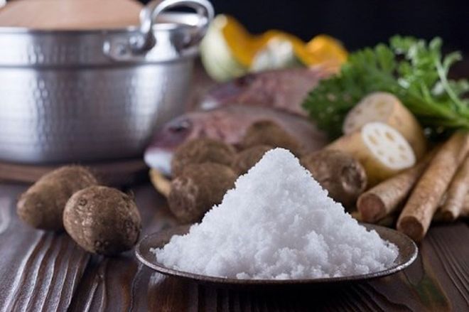 bổ sung thực phẩm nhiều muối trong thời điểm rụng trứng để giúp sinh con trai.