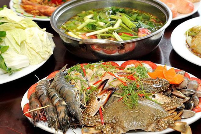 lẩu hải sản ngon đúng điệu