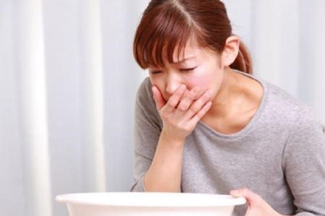 chị em có thể buồn nôn sau khi uống thuốc tránh thai