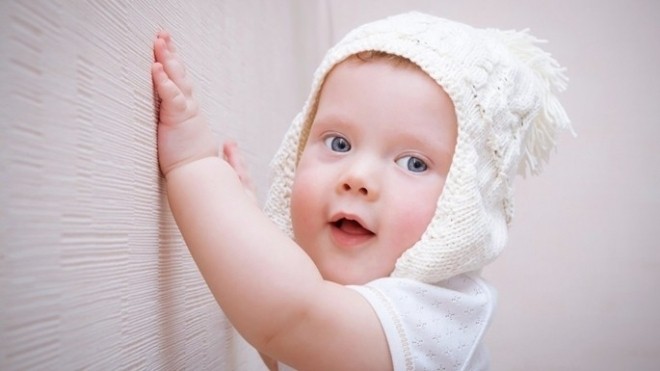 đa số bé bị nổi hạch sau tai là hạch bạch huyết