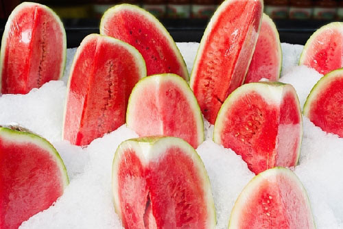 dưa hấu ướp lạnh