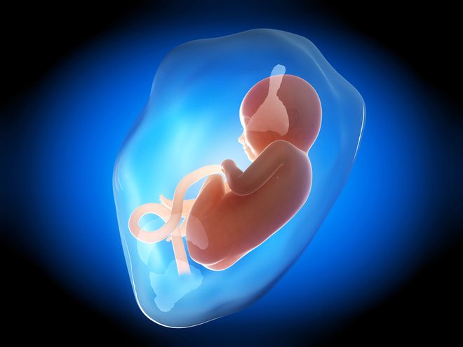 nước ối có màu trắng trong thì bình thường