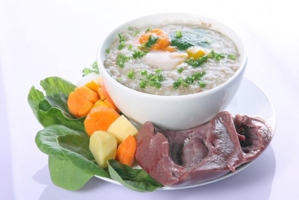 cháo dinh dưỡng cho bé 7 tháng tuổi