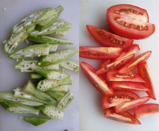 đậu bắp cắt miếng xéo cà chua cắt mùi cau