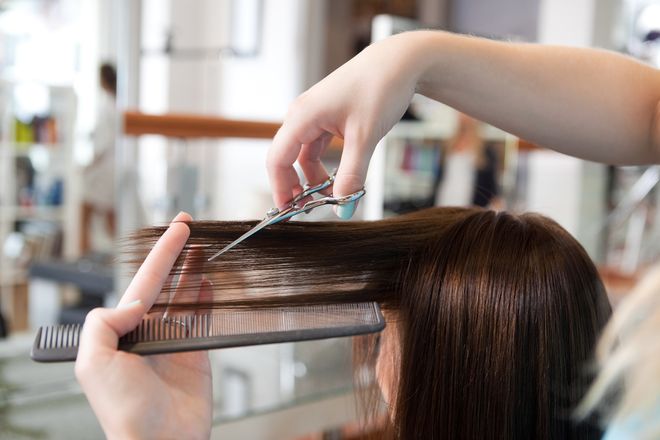 bà bầu có nên cắt tóc khi mang thai