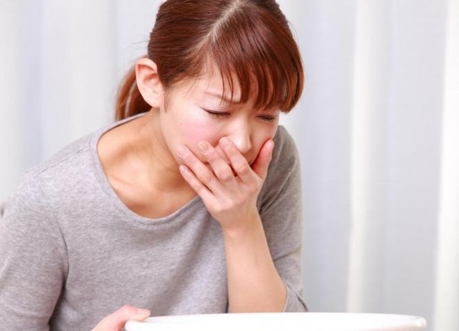 Mẹ nôn ói quá nhiều và không ăn uống được gì