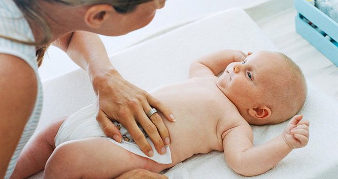 tư vấn trẻ ơ sinh cách vệ sinh cho bé